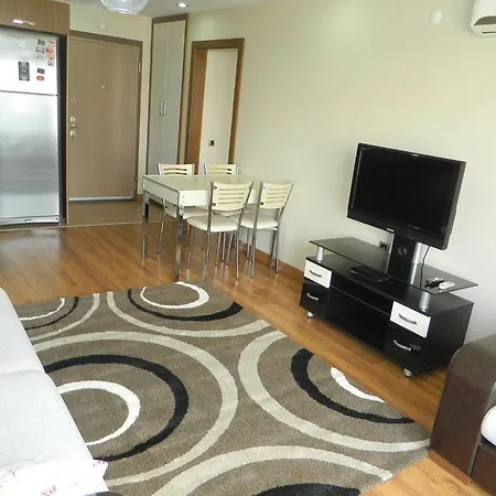 Kinaci Apartment *