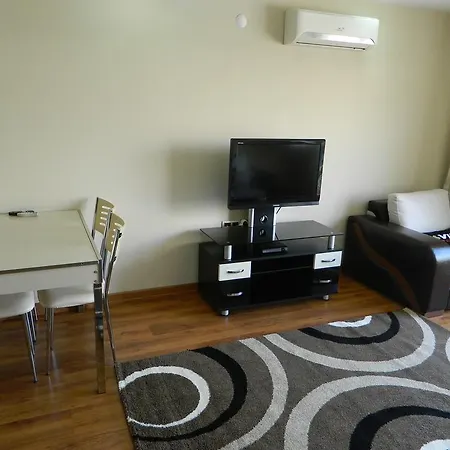 Kinaci Apartment